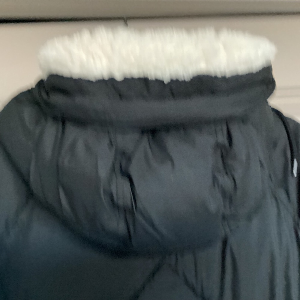 Levi's Diamond Quilted Water Resistant Parka, size L - Picture 4 of 16